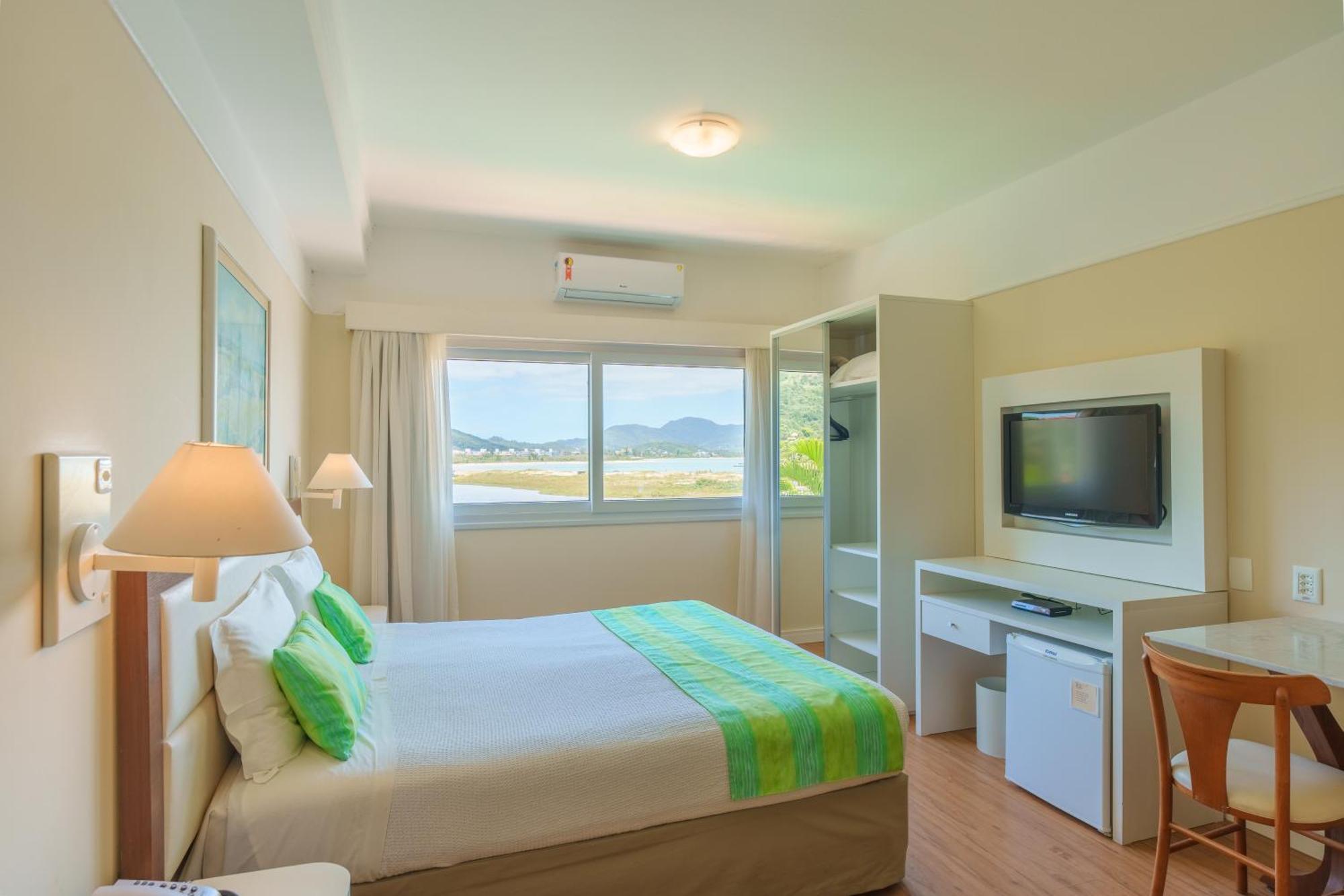 Costa Norte Ponta Das Canas Hotel Florianopolis Exterior photo